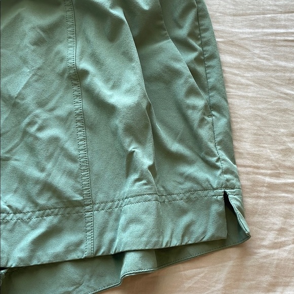 Green All In Motion Shorts 4” size‎ large - Picture 5 of 10